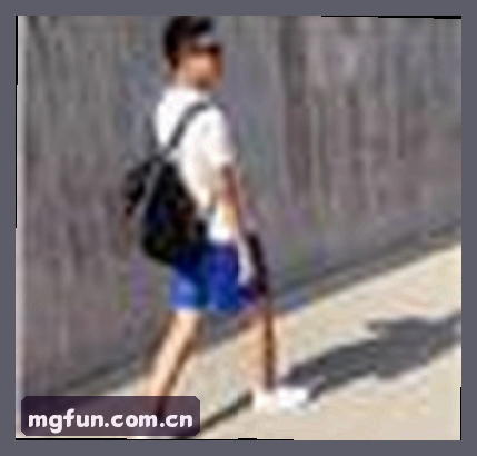 王磊